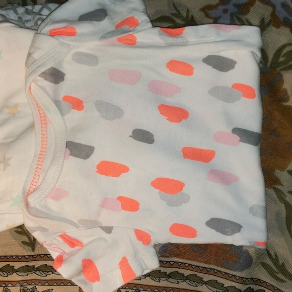 Baby Onesies Sizes 3-6Months - Picture 5 of 10